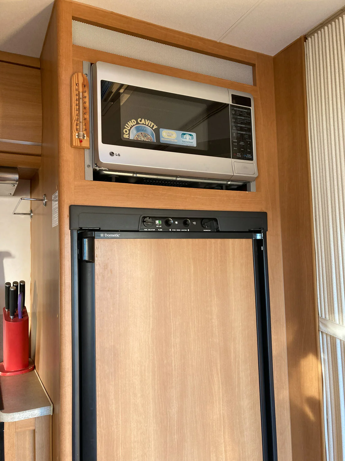 2011 Jayco Sterling - Image 11