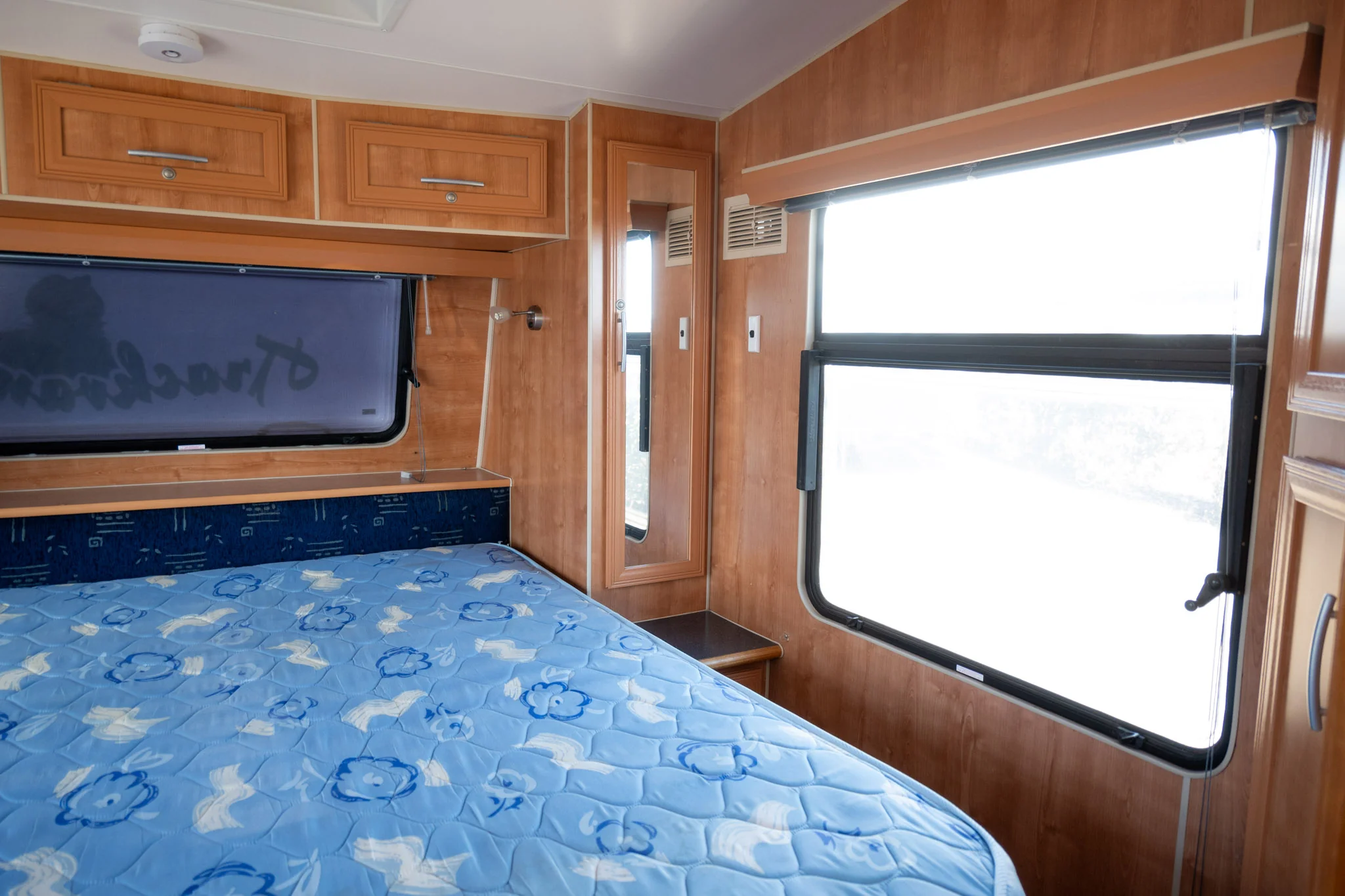 2009 Lotus Trackvan 19.5ft - Image 8