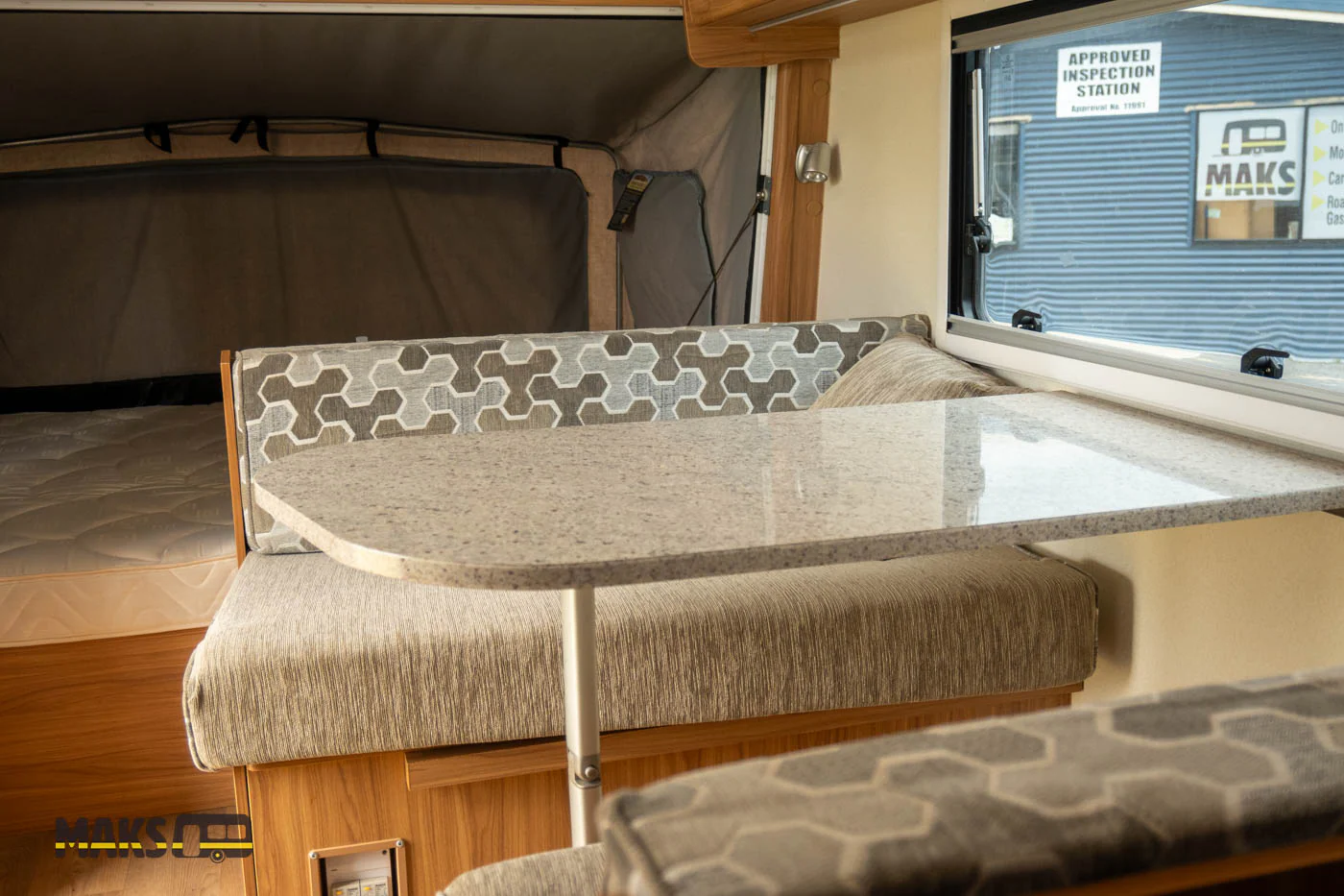 2018 Golf Savannah 16.5ft - Image 13