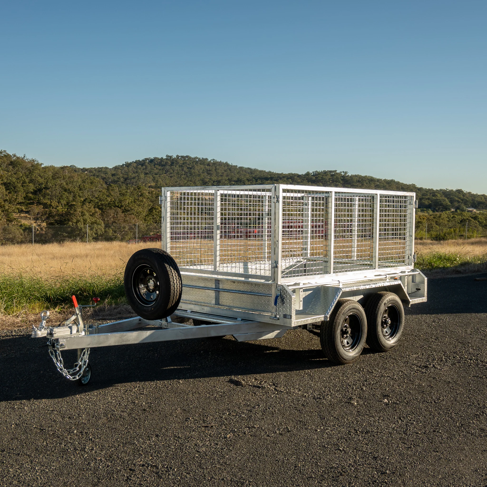 MAKS Box Trailer Dual Axle - Image 5