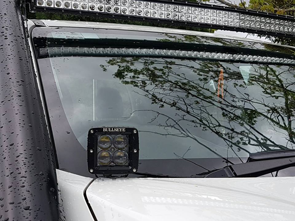 Mitsubishi Triton MQ/MR Bonnet Aerial/Light Bracket - Image 3