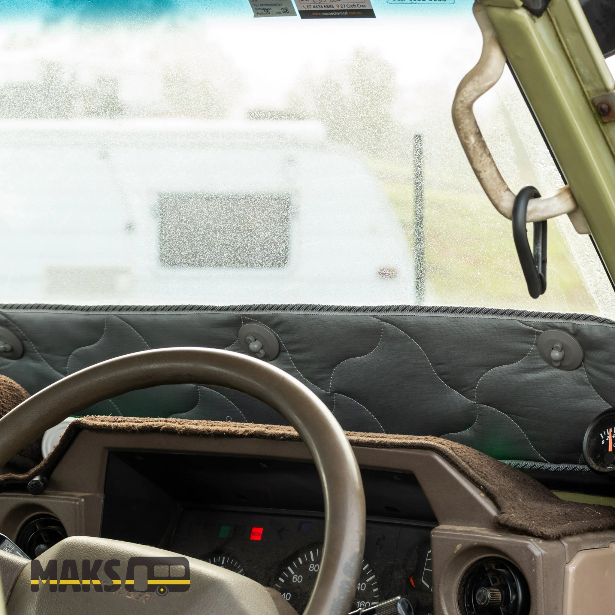 Solar Screens Dash Shade for Toyota Landcruiser 75 Series - Image 8